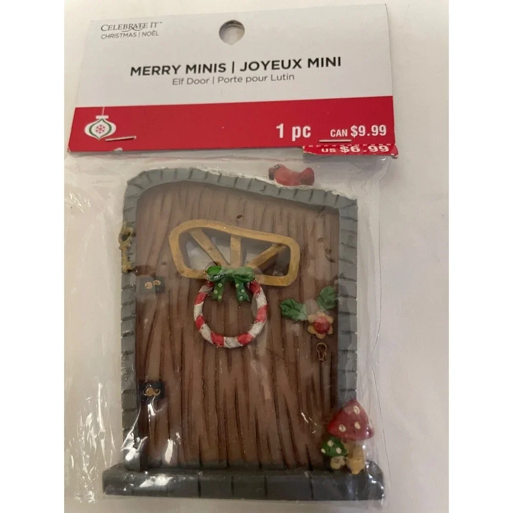 Celebrate It Merry Minis Elf Door Christmas Miniature Brown New Wreath Cardinal